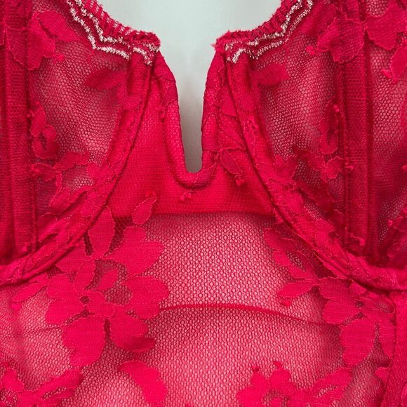 Victoria Secret Dream Angels Red Corset Bra Woman's size 34 C - Picture 5 of 11